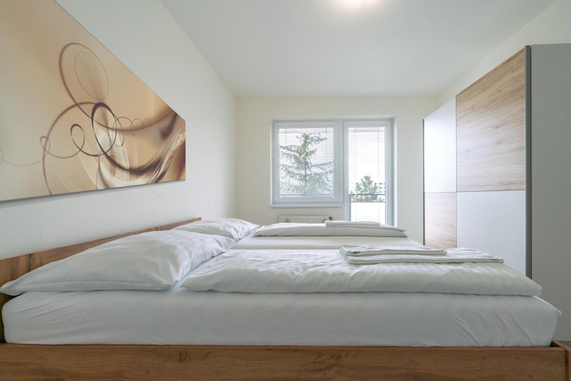 Apartmany Zlatovska Trenčín Eksteriør bilde