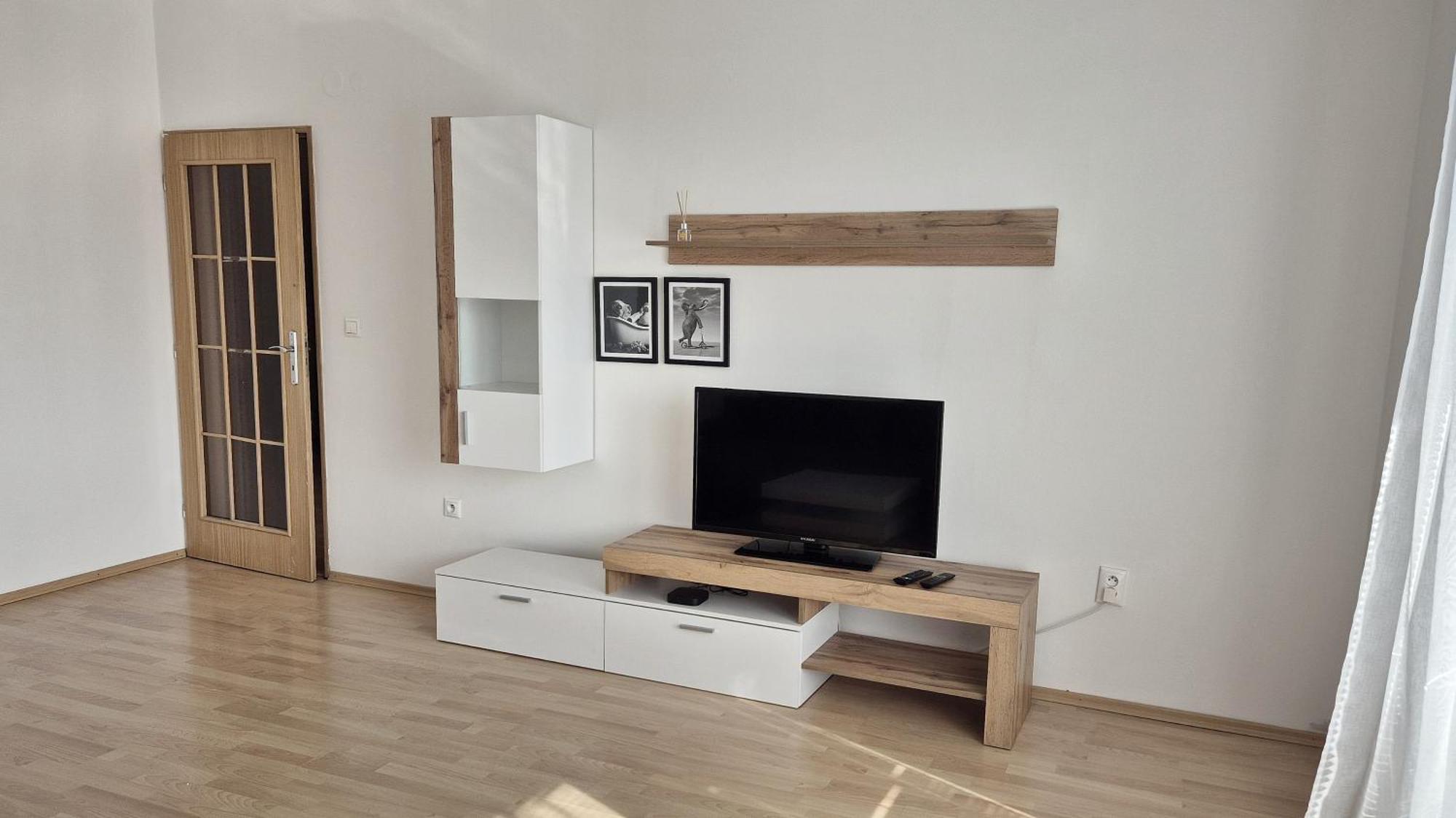 Apartmany Zlatovska Trenčín Eksteriør bilde